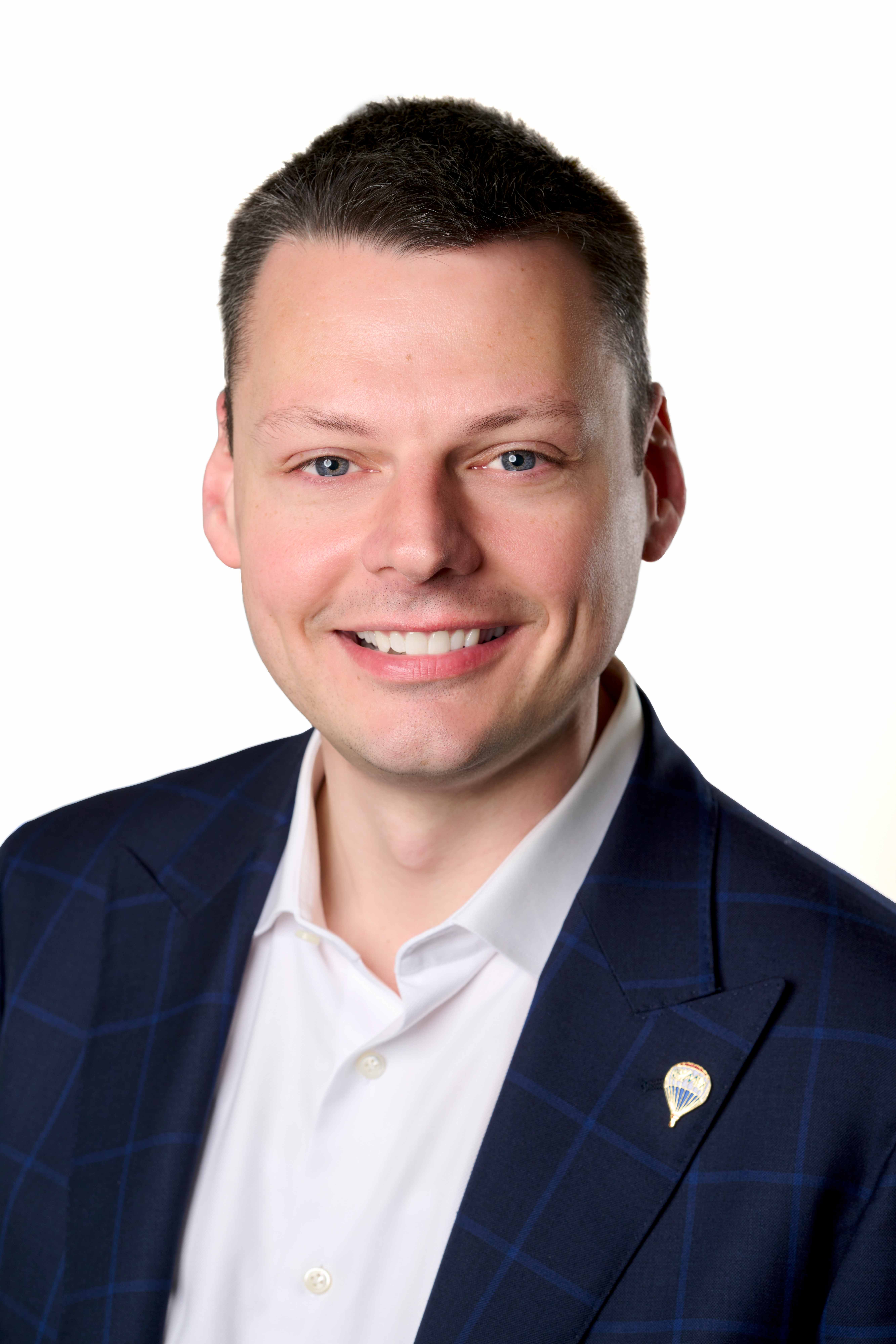 Brian McIntyre — Sales Representative
